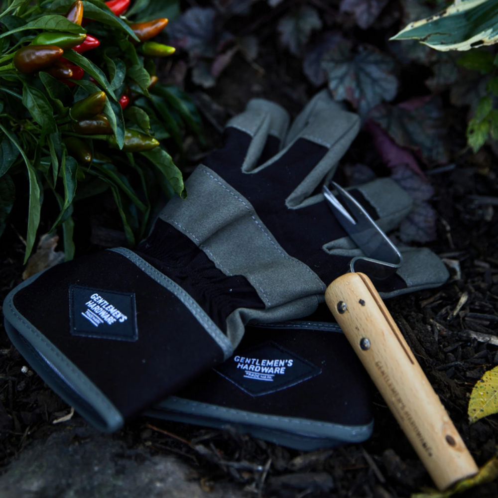 Gentlemen's Hardware Gloves & Root Lifter Lifestyle | Merchants Homewares