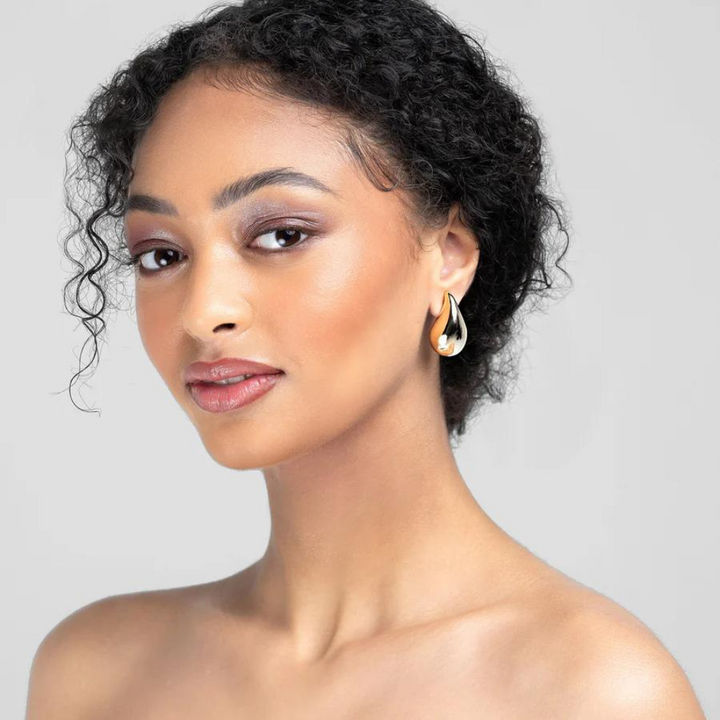 Liberté Lumen Silver Earring Lifestyle | Merchants Homewares