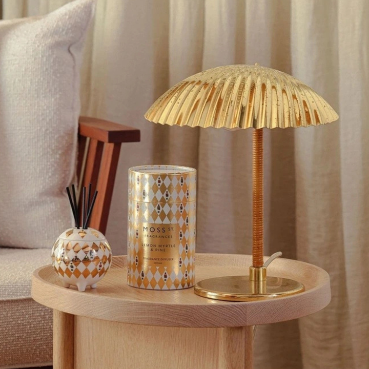 Peppermint Grove Lemon Myrtle & Pine Ceramic Diffuser Lifestyle | Merchants Homewares