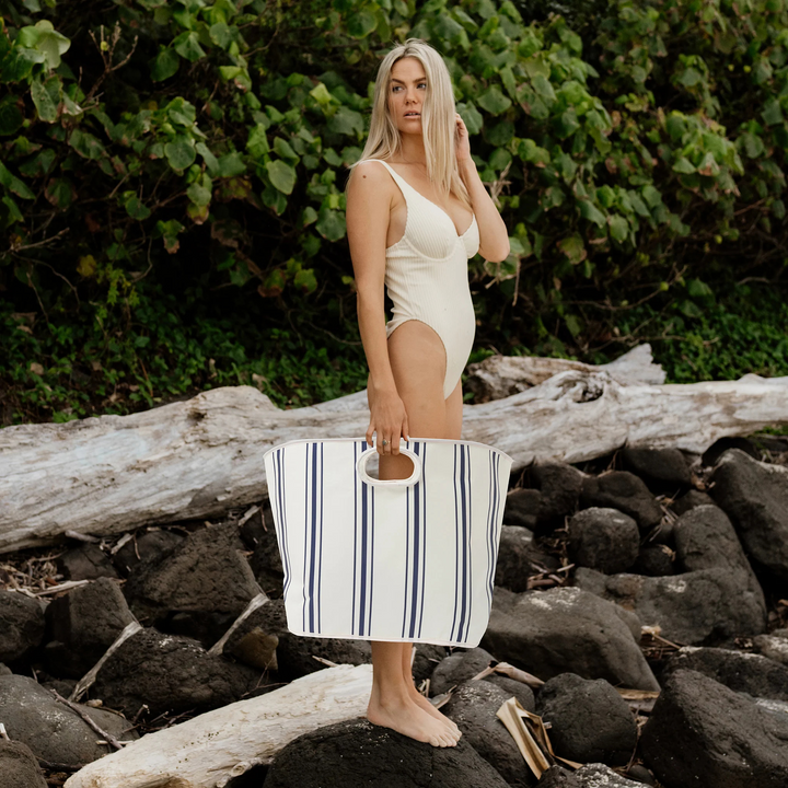 Sunnylife Carryall Beach Bag AU The Resort Coastal Blue Lifestyle | Merchants Homewares