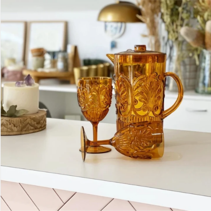 Acrylic Drinkware Wine Amber Scallops | Merchant Homewares