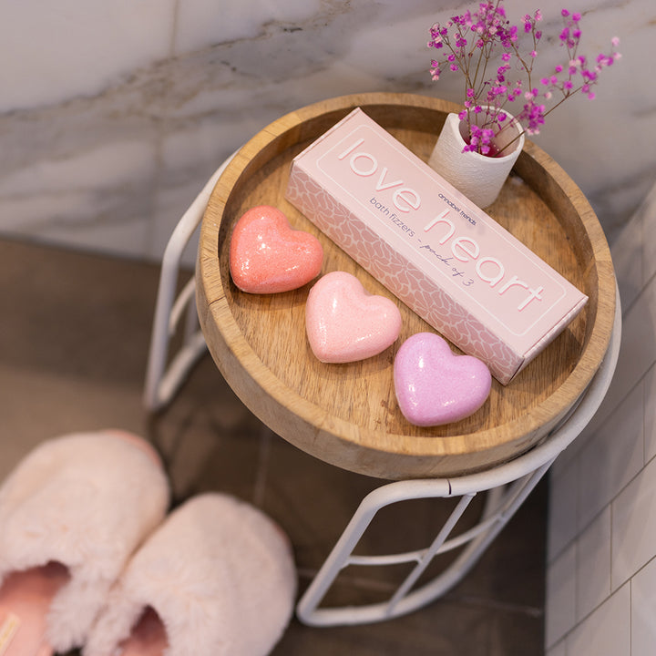 Annabel Trends Bath Fizzers Heart Set Lifestyle | Merchants Homewares