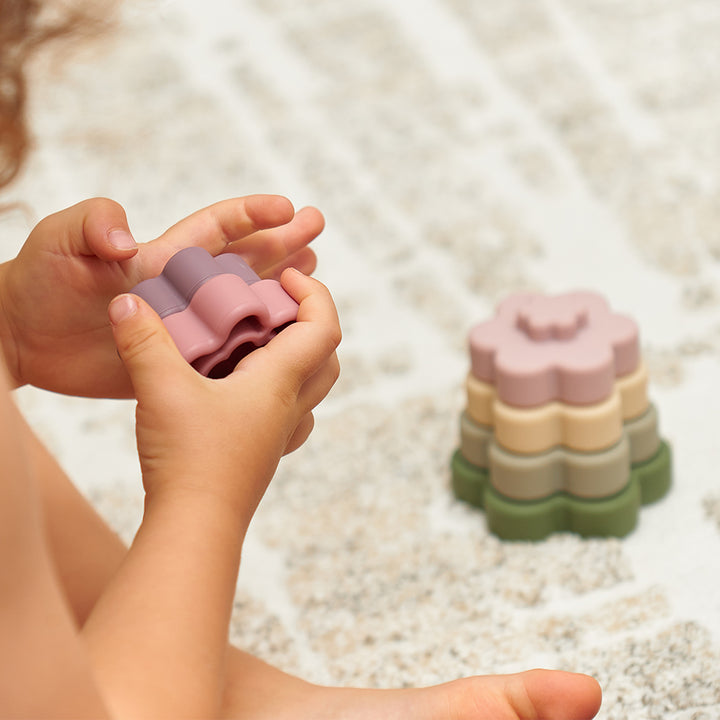 Annabel Trends Silicone Stackable Flower Lifestyle | Merchants Homewares