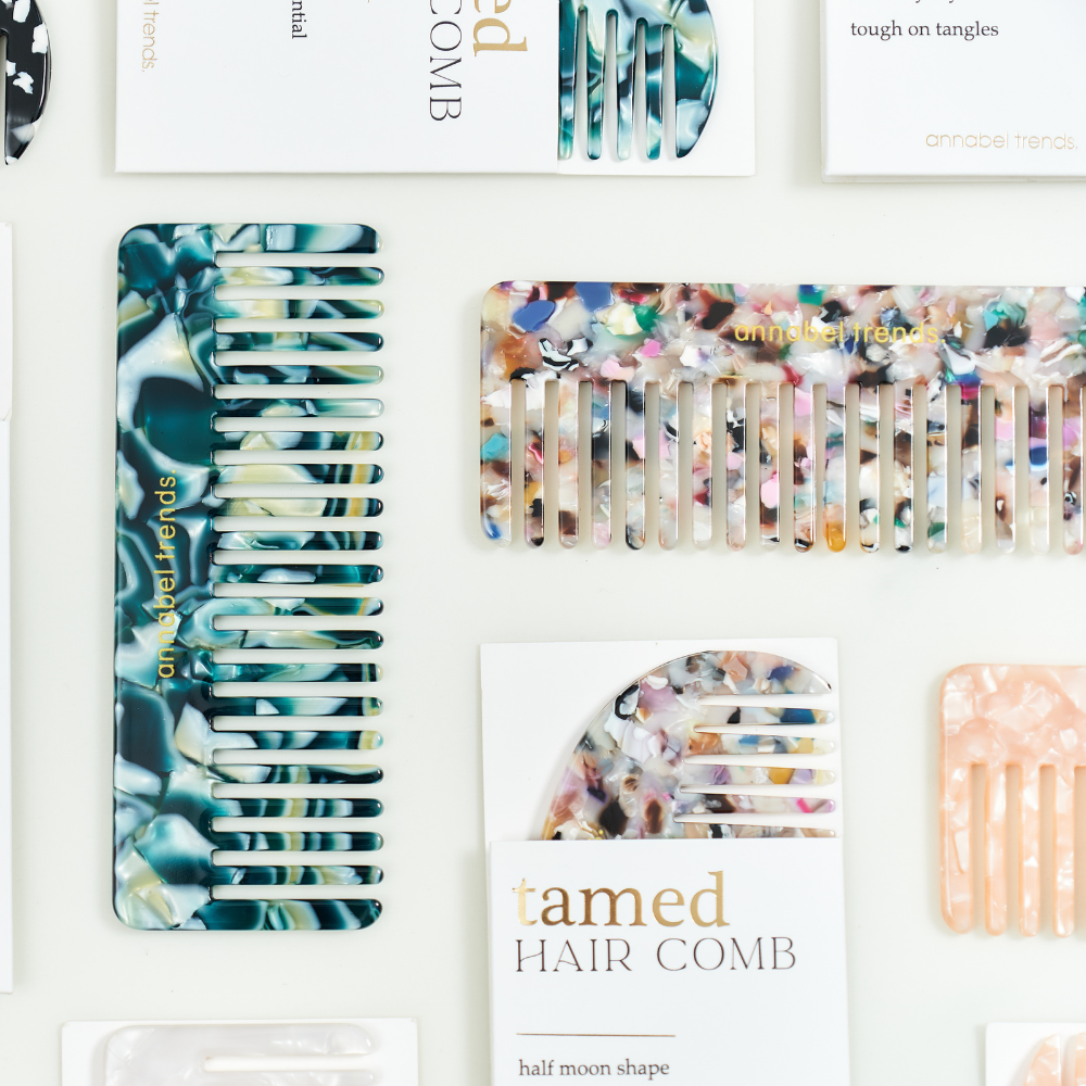 Annabel Trends Tamed Moon Comb Malachite Lifestyle | Merchants Homewares