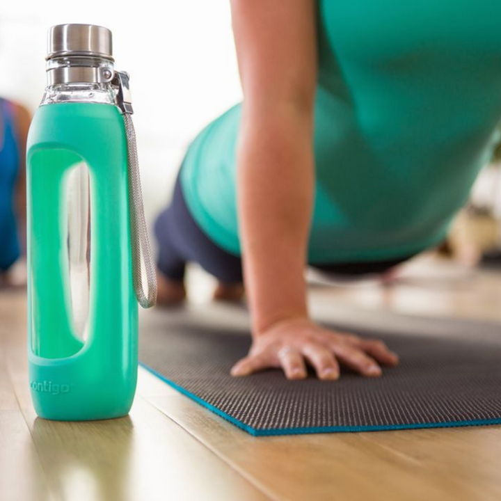Merchant Homewares Contigo Purity Glass Water Bottle Jade Lifestyle 591ml