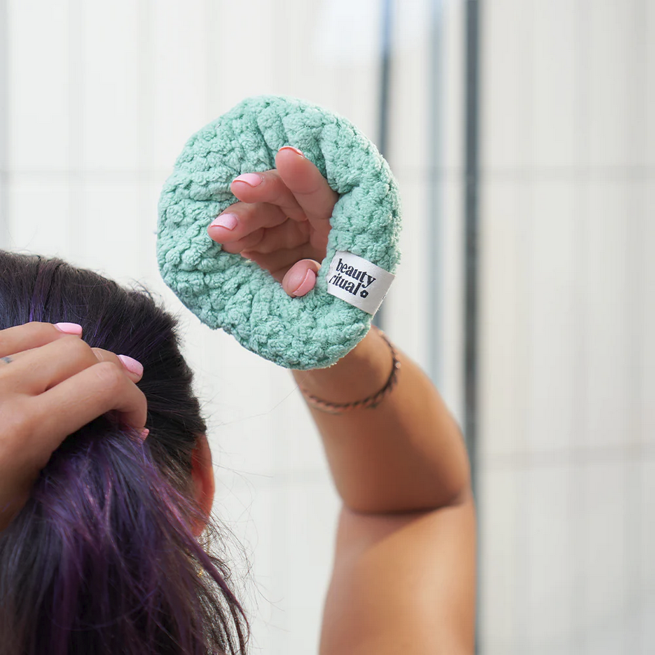 Annabel Trends Beauty Ritual Luxury Moss Lifestyle Scrunchie | Merchants Homewares 