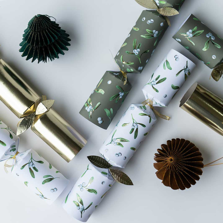 Gourmet Brands Mistletoe & Merry Luxury Sage Mistletoe (6) Lifestyle | Merchants Homewares