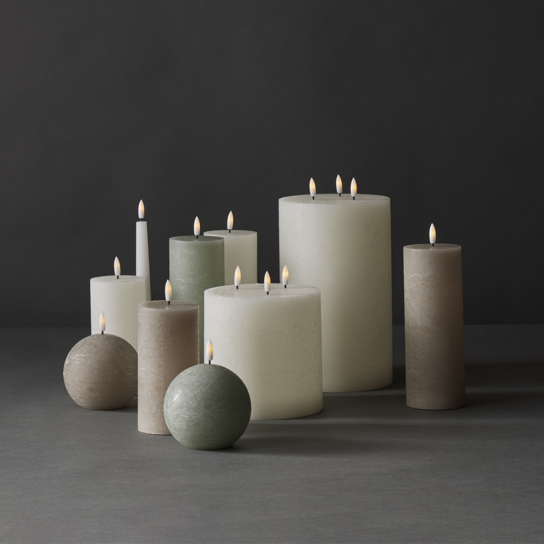 I.S Albi Amalfi Hughe LED 3 Wick Candle 15 x 25cm White Lifestyle | Merchants Homewares