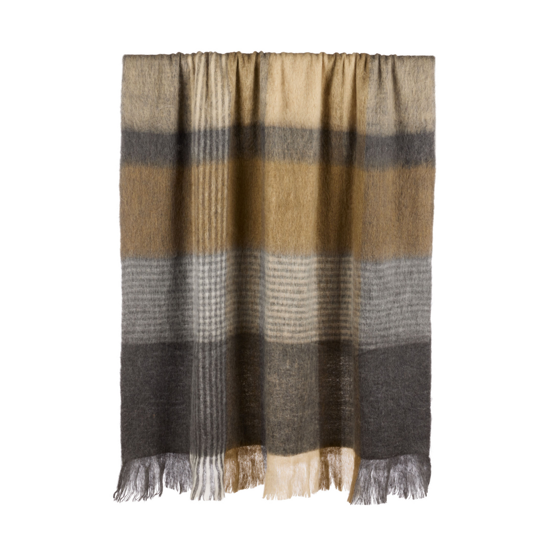 I.S Albi Grand Designs Andreas Wool Blend Woven Throw | Merchants Homewares