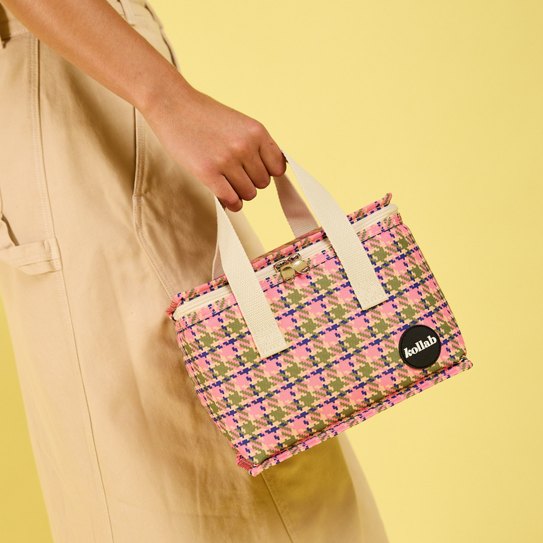 Kollab Holiday Lunch Box Pink Houndstooth Lifestyle | Merchants Homewares