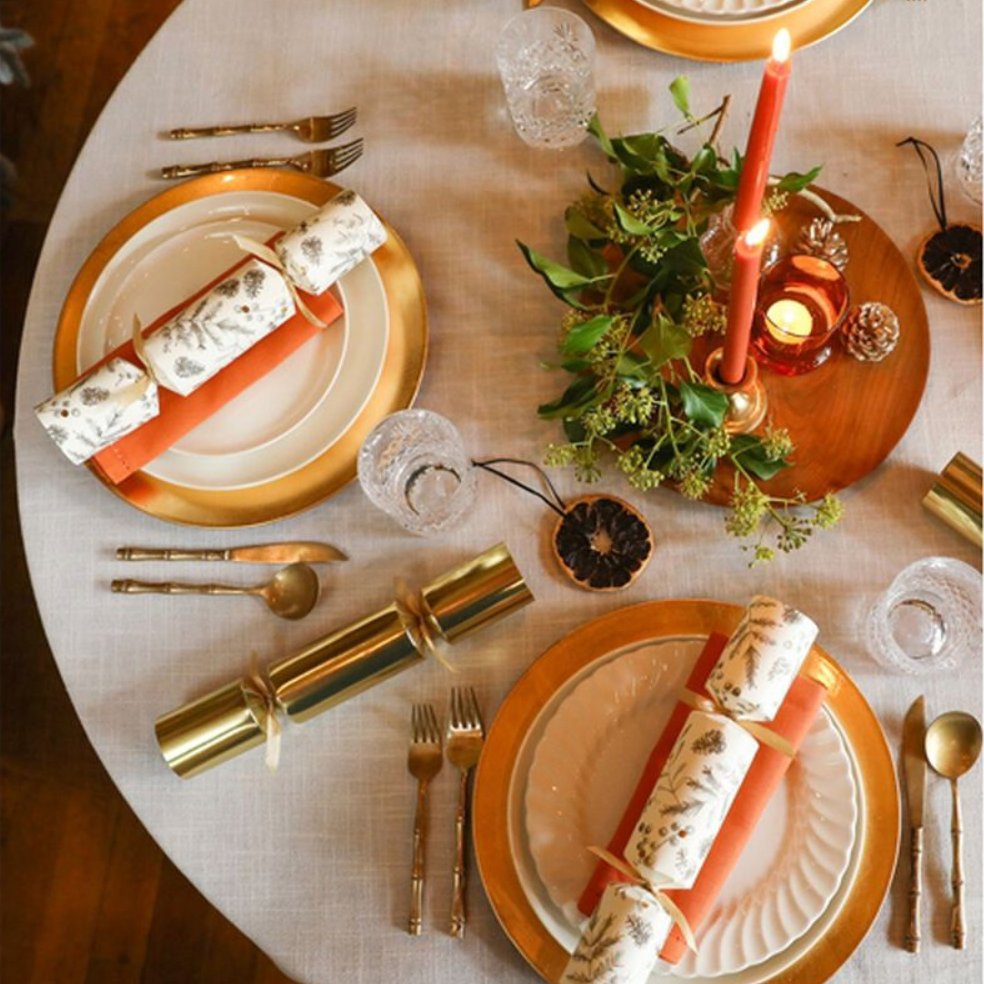 Paperie Deluxe Crackers Golden Botanical (6) Lifestyle | Merchants Homewares