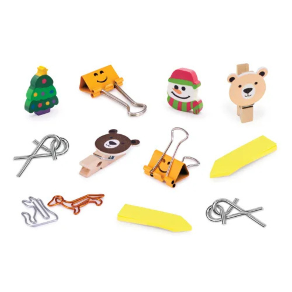 Paperie Family Crackers Holly Berry (12) Contents | Merchants Homewares