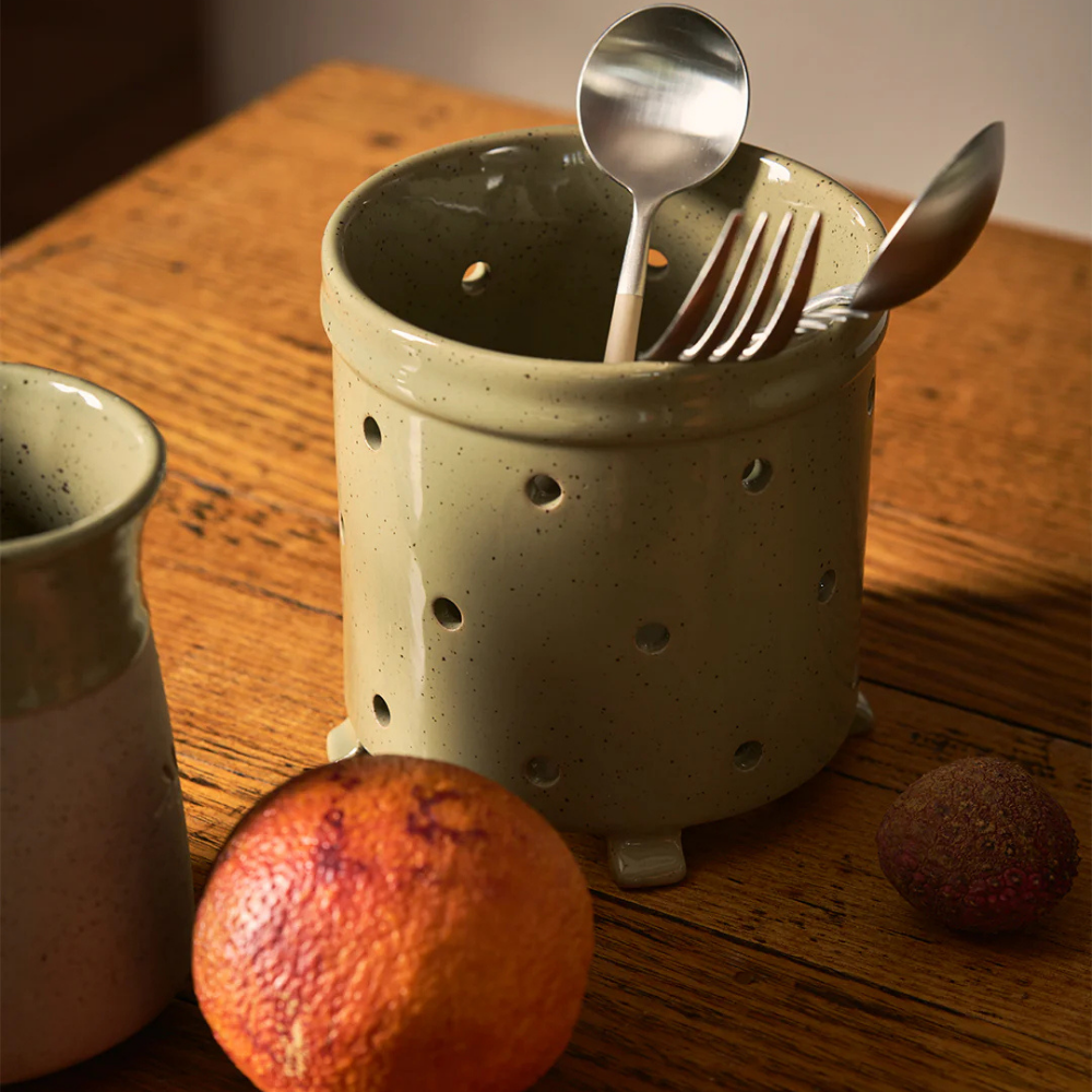 Robert Gordon Kitchen Life Collection Cutlery Drainer Peppercorn Lifestyle | Merchants Homewares