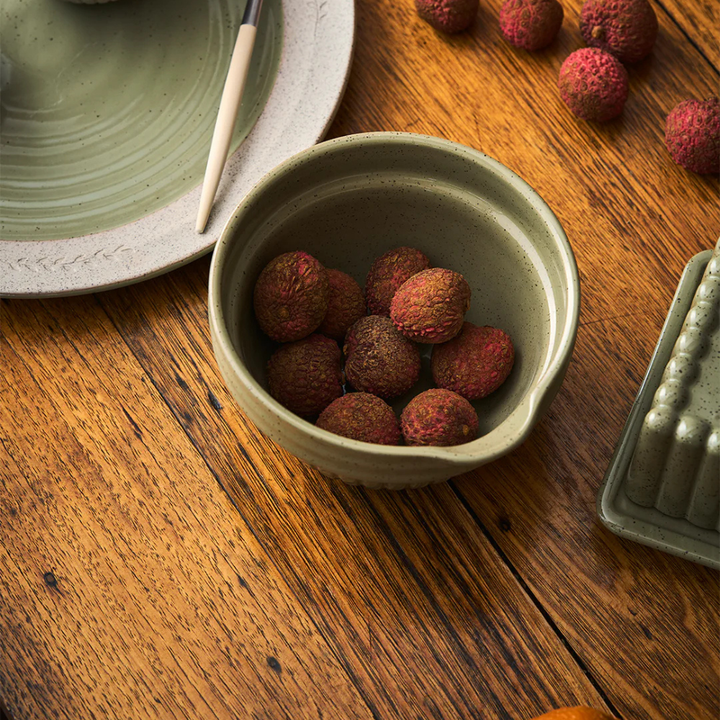 Robert Gordon Kitchen Life Collection Medium Scallop Bowl Peppercorn Lifestyle | Merchants Homewares