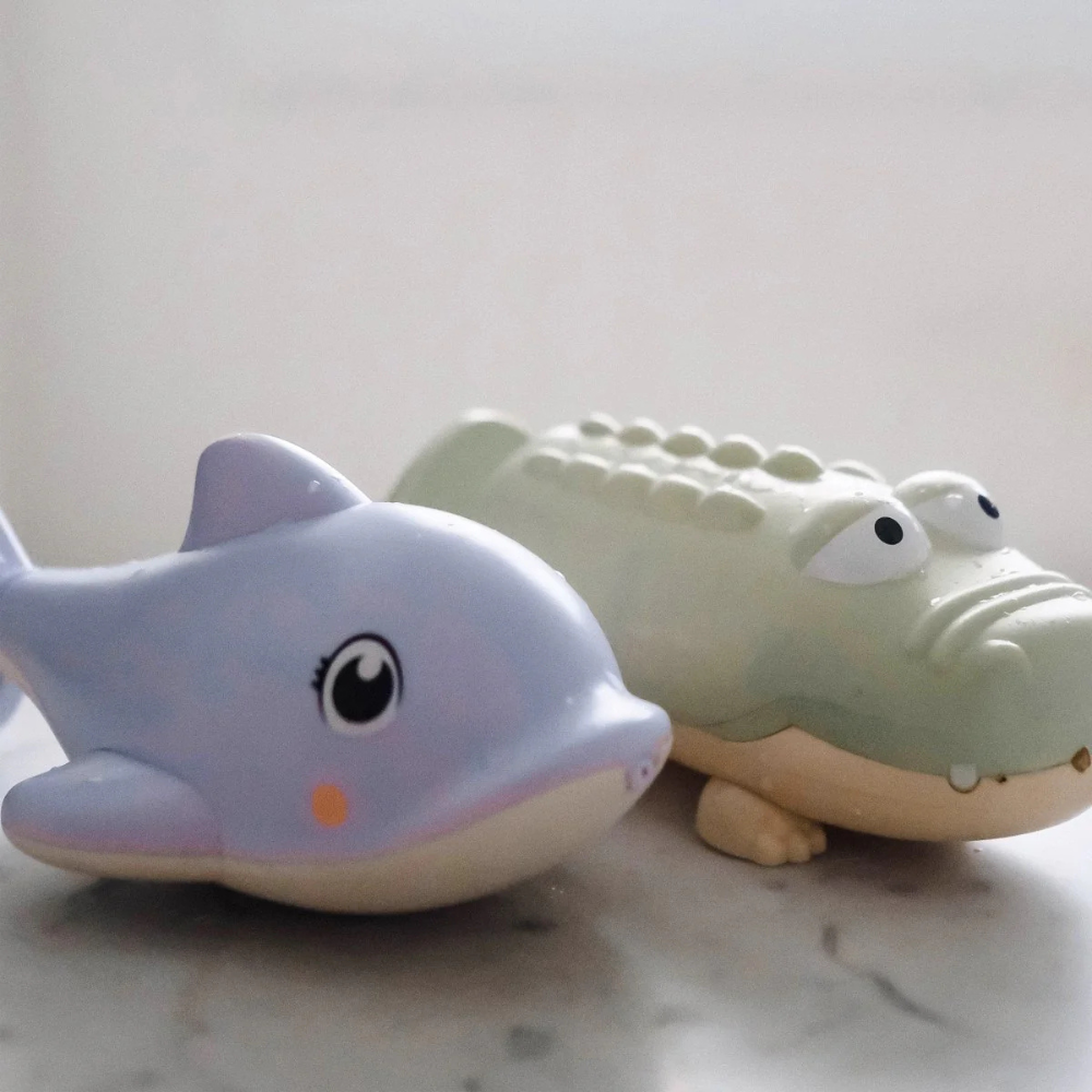 Sunnylife Water Squirter Lilac Dolphin Lifestyle | Merchants Homewares