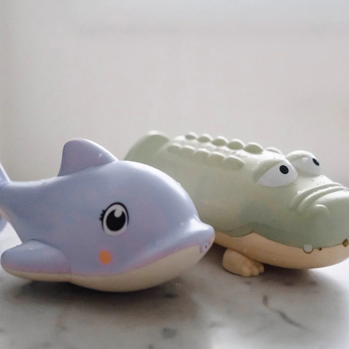 Sunnylife Water Squirter Lilac Dolphin Lifestyle | Merchants Homewares