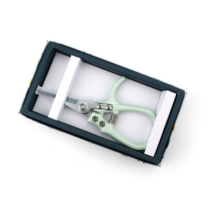 Urban Greens Co Ergonomic Garden Snips Open Packaging | Merchants Homewares