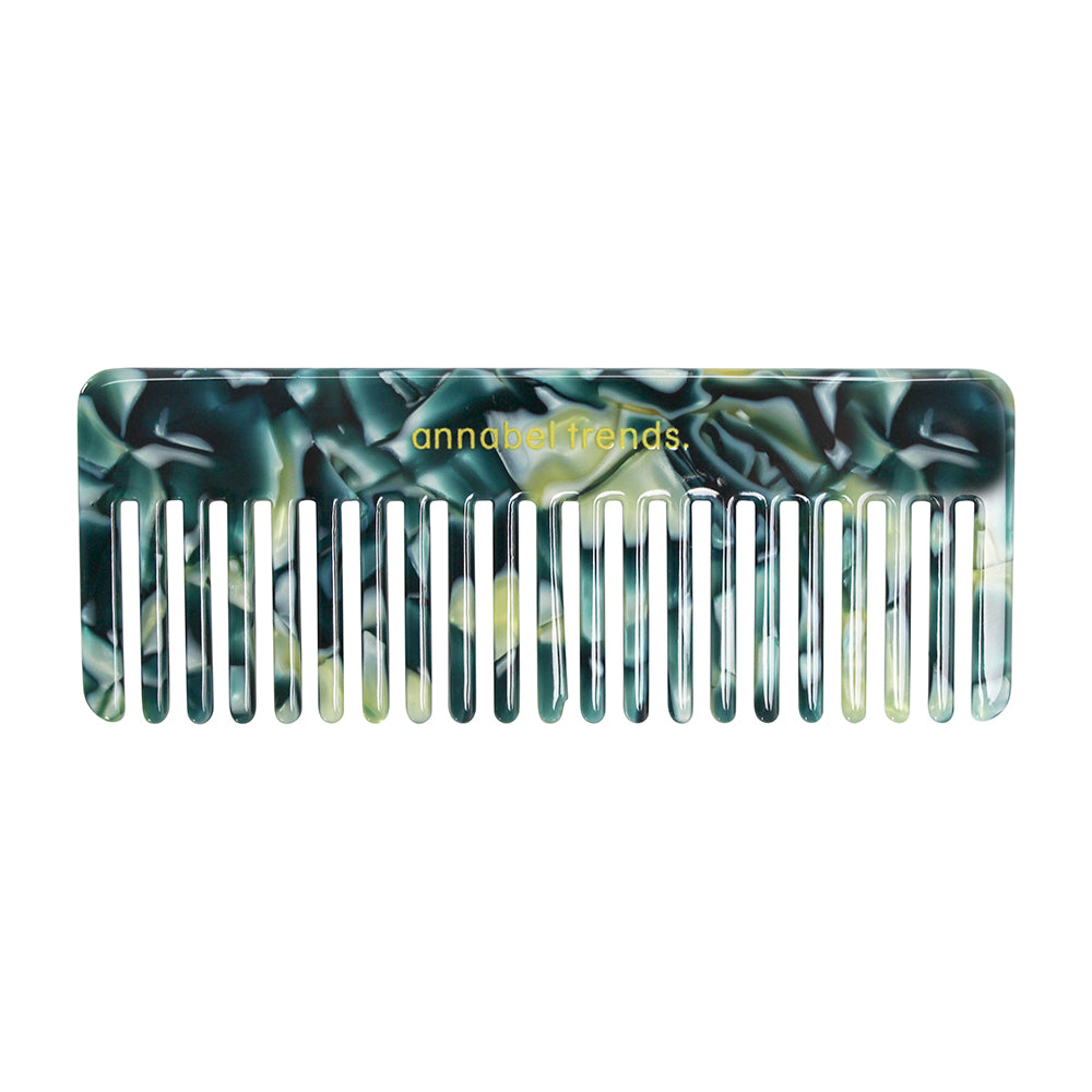 Annabel Trends Tamed Comb Malachite Lifestyle | Merchants Homewares