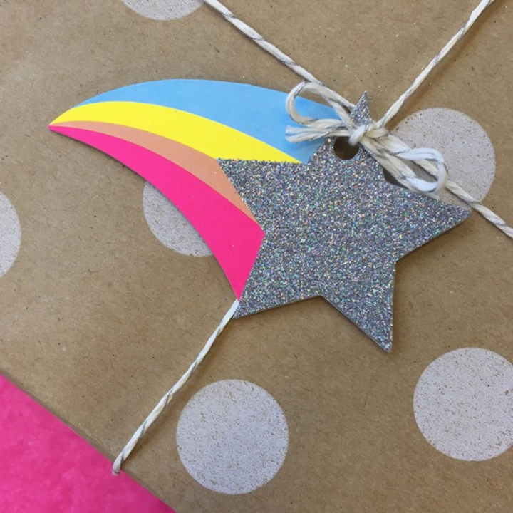 Candle Bark Shooting Star Gift Tag Attached to Gift | Merchant Homewares