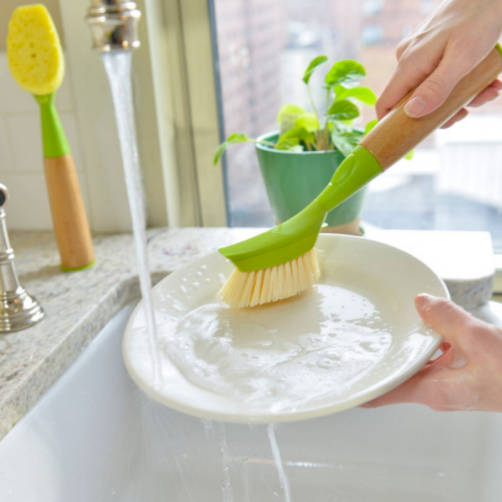 Full Circle Suds Up Soap Dispensing Dish Brush Lifestyle | Merchants Homewares