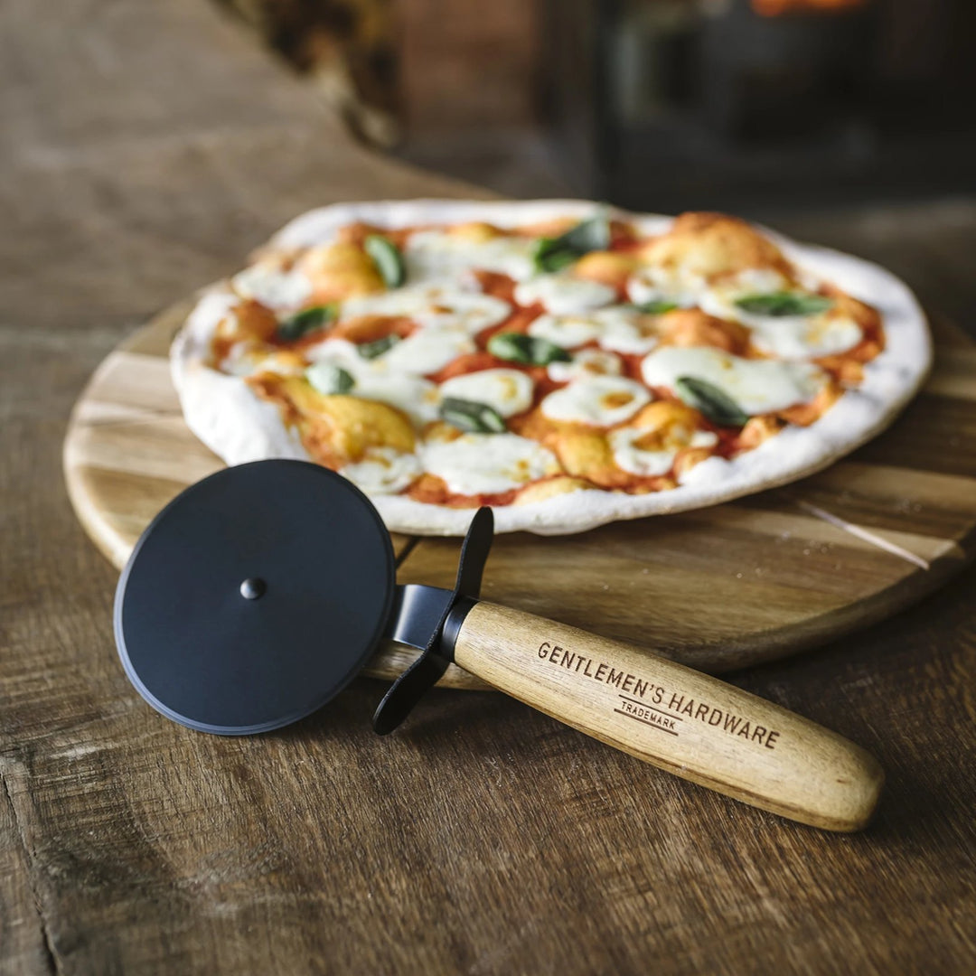 Gentlemen's Hardware Pizza Cutter & Serving Board Merchants Homewares