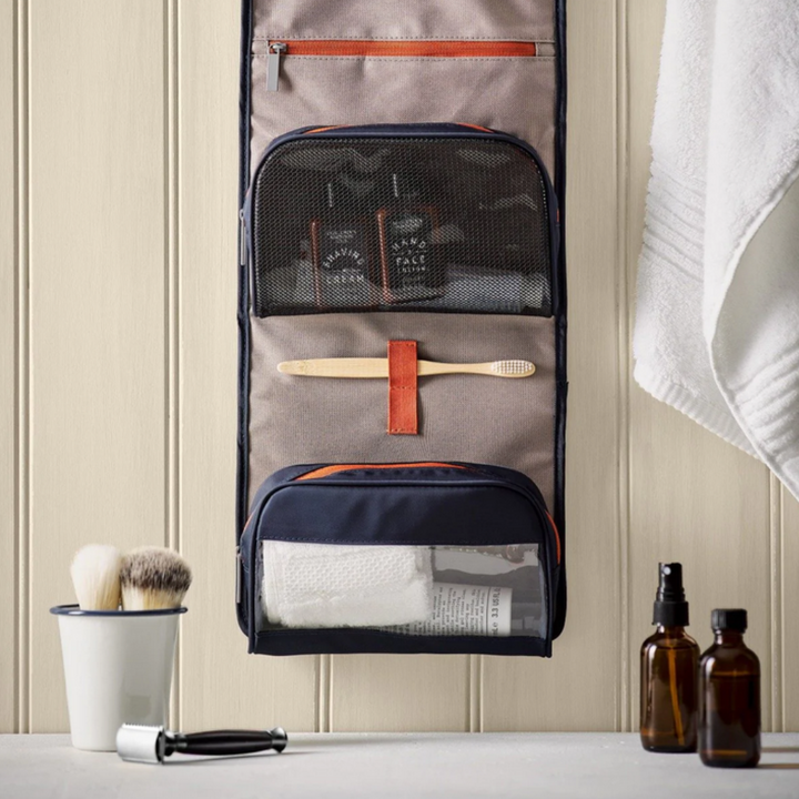 Gentlmen's Hardware Weekender Dopp Kit Roll Lifestyle | Merchants Homewares