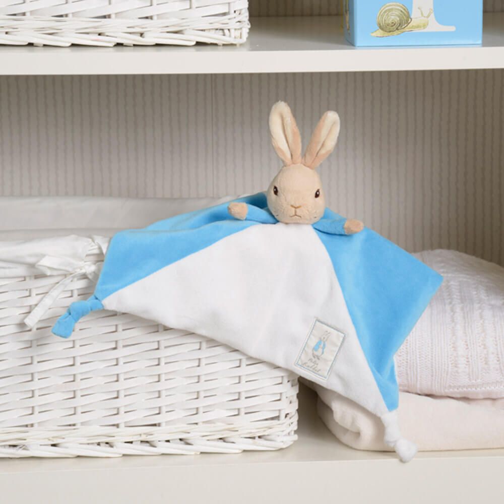 Jasnor Peter Rabbit Comforter Lifestyle | Merchants Homewares
