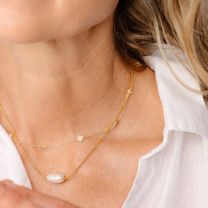 Sybella Daisy Necklace Gold Lifestyle | Merchants Homewares